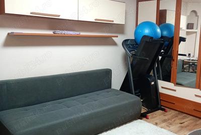 Garsonieră decomandată în Central