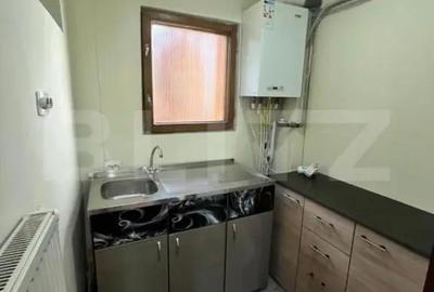 Spațiu comercial, de 60 mp, în Central - 5