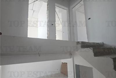 Casă cu 4 camere cu Canalizare în Chiajna