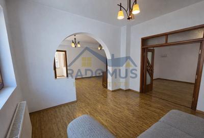 Casă individuală cu 5 camere cu Canalizare în Ana Ipătescu - 11