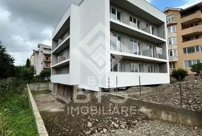 Apartament cu 3 camere semidecomandat în Calea Moldovei - 2