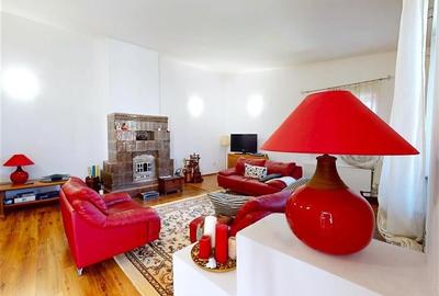 Tur LIVE!Casa cu arhitectura traditionala, curte spatioasa,foisor,Rucar-Bran - 11