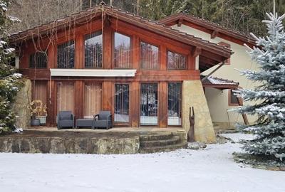 Casă cu 4 camere cu Teren 1034 Mp în Câmpulung Moldovenesc - 2