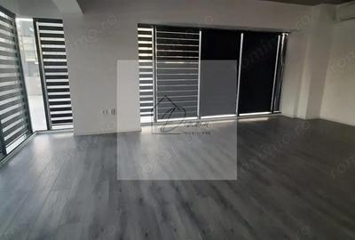 Spațiu comercial, de 58 mp, în 13 Decembrie - 1