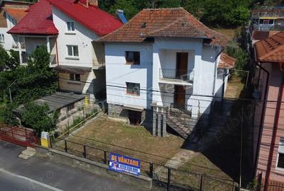 Casă cu 5 camere cu Teren 1672 Mp în Central - 20