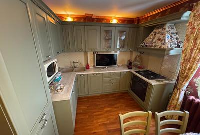 Apartament cu 3 camere decomandat, mobilat în P-ța Unirii - 3