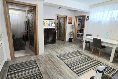 Spatiu Comercial 170 mp cu Vad - Renovat Complet Spatiu Comercial 170 mp cu Vad - Renovat Complet - 11