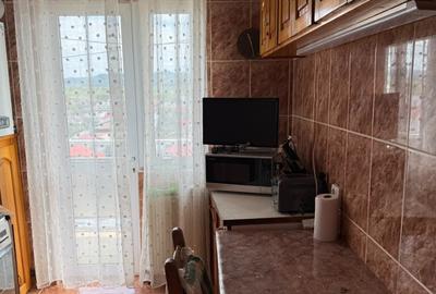 Apartament 3 camere Campina Cuza magazinul La Doi Pasi. - 3