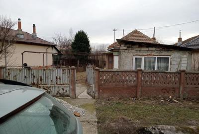 Casă cu 3 camere cu Teren 3000 Mp în Barza - 2