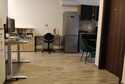 Apartament cu 2 camere decomandat în Central - 2