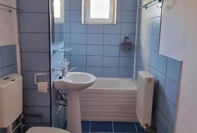 Apartament cu 3 camere decomandat în Micro 5 - 1