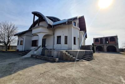 Casa 520 mp + teren 2.000 mp + utilitati complete – oportunitate in Tartasesti - 3