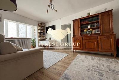 Apartament cu 4 camere semidecomandat în Turda