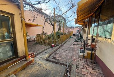 Casa de vanzare, Tomis II, str. Maramures, front stradal 13mp - 2