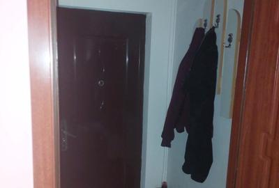 VANZARE CAMERA DE Camin Podu Ros Casa Sindicate - 1