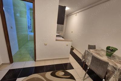 Garsonieră decomandată în Central - 6