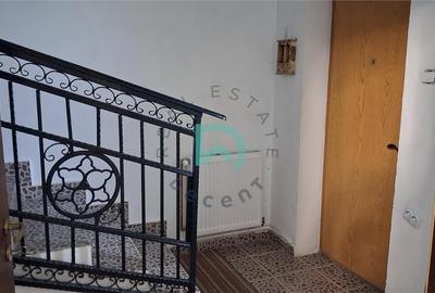 Casă cu 4 camere cu Teren 73 Mp în Lazaret - 9