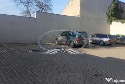 Apartament cu 3 camere semidecomandat în Semicentral - 1