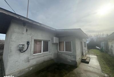 Casă cu 3 camere în Uiești - 6