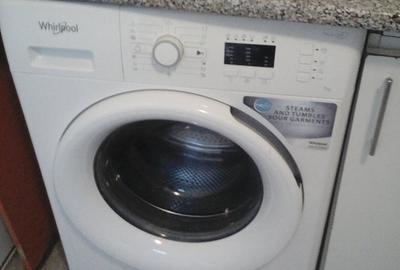 Garsonieră decomandată în Romană - 6