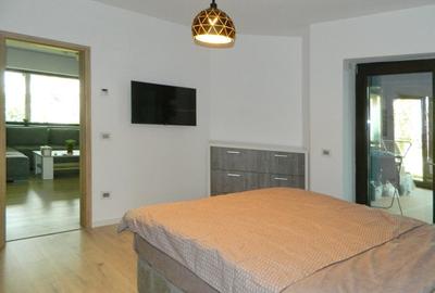 Apartament in  Vila , 4 camere + teren 232 mp - 8