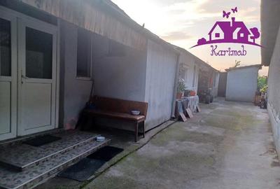 Casa la curte comuna in localitatea Nojorid - 8