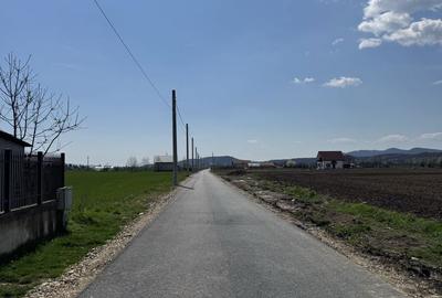 Teren de 4500 mp, în Exterior Vest - 2