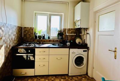 Apartament cu 4 camere decomandat, mobilat în Cotroceni - 14