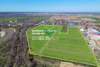 Teren Construcții intravilan de 102186 mp, în Central