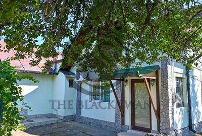 Casă cu 7 camere cu Teren 432 Mp în Central - 6