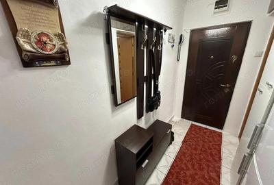 Apartament 2 camere, etaj 2 - zona Cetate - 3