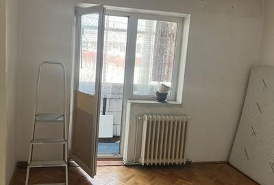 Apartament cu 2 camere decomandat în Central - 3