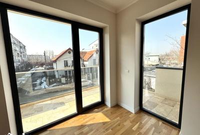 Apartament cu 3 camere în Tei - 18