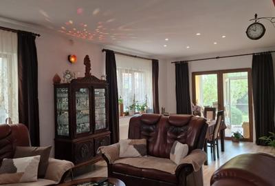 Duplex cu 5 camere cu Canalizare în Moșnița Nouă - 2