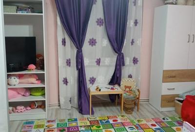 Casă cu 3 camere cu Teren 852 Mp în Nădlac - 2