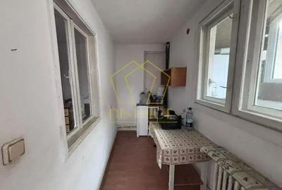 Casa individuala compusa din 3 corpuri | Ronat - 10