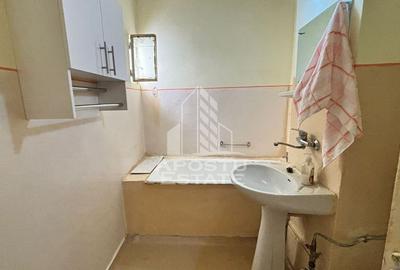 Apartament cu o camera, decomandat, balcon deschis , etajul intai Apartament cu o camera, decomandat, balcon deschis , etajul intai - 4