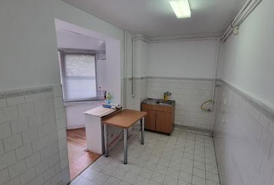 Vand apartament 2 camere - 7