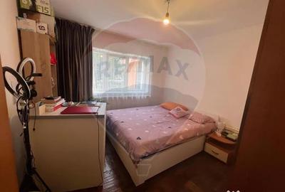 Apartament cu 3 camere decomandat în Central - 1