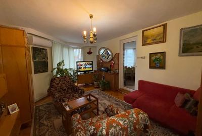 Apartament 2 camere,2 balcoane,decomandat, bloc cu lift - 4