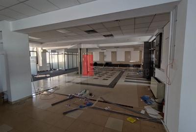 Spațiu comercial, de 925 mp, în Bucureștii Noi - 1