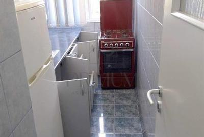 Apartament cu 3 camere semidecomandat, mobilat în Cetății - 7