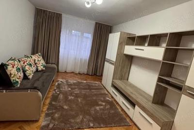 Apartament cu 2 camere decomandat în Central - 1