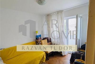 Apartament 4 camere 80mp , P-ta Mihai Viteazul , zona centra - 2