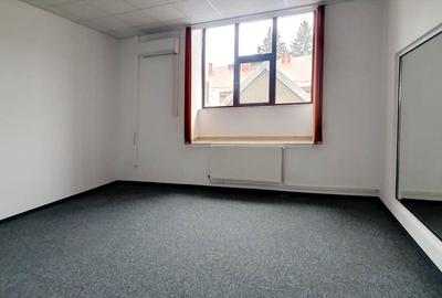 Birou, de 149 mp, în Centrul Civic - 2