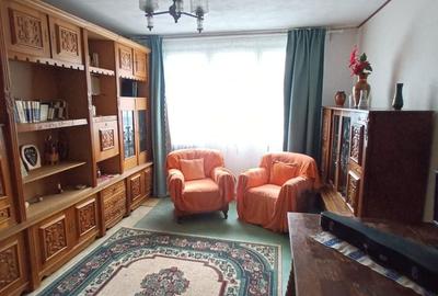 Apartament cu 3 camere decomandat în Giurgiului - 13