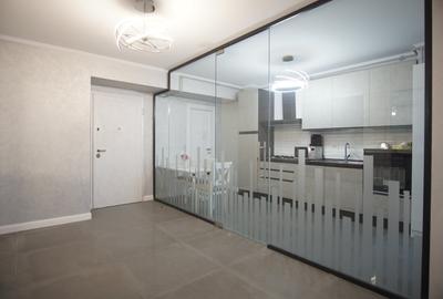 Apartament cu 3 camere decomandat, mobilat în Decebal - 8