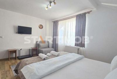 Casă cu 9 camere cu Canalizare în Florilor - 10