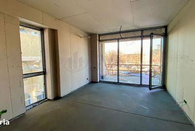 Apartament cu 3 camere decomandat în Pipera