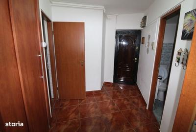 Apartament cu 4 camere în Central